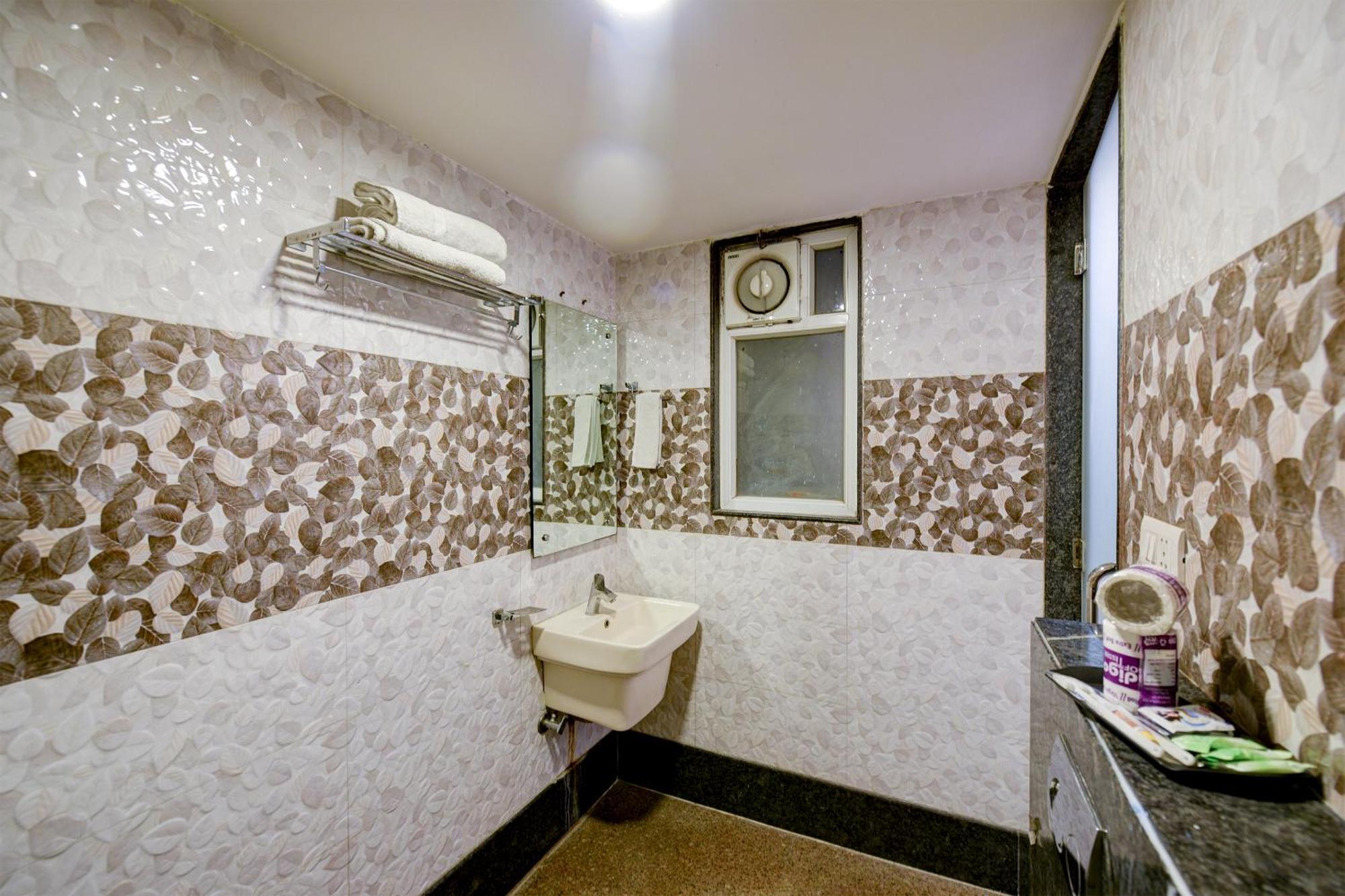 Hotel Sohana Palace Near New Delhi Railway Station And Connaught Place 外观 照片