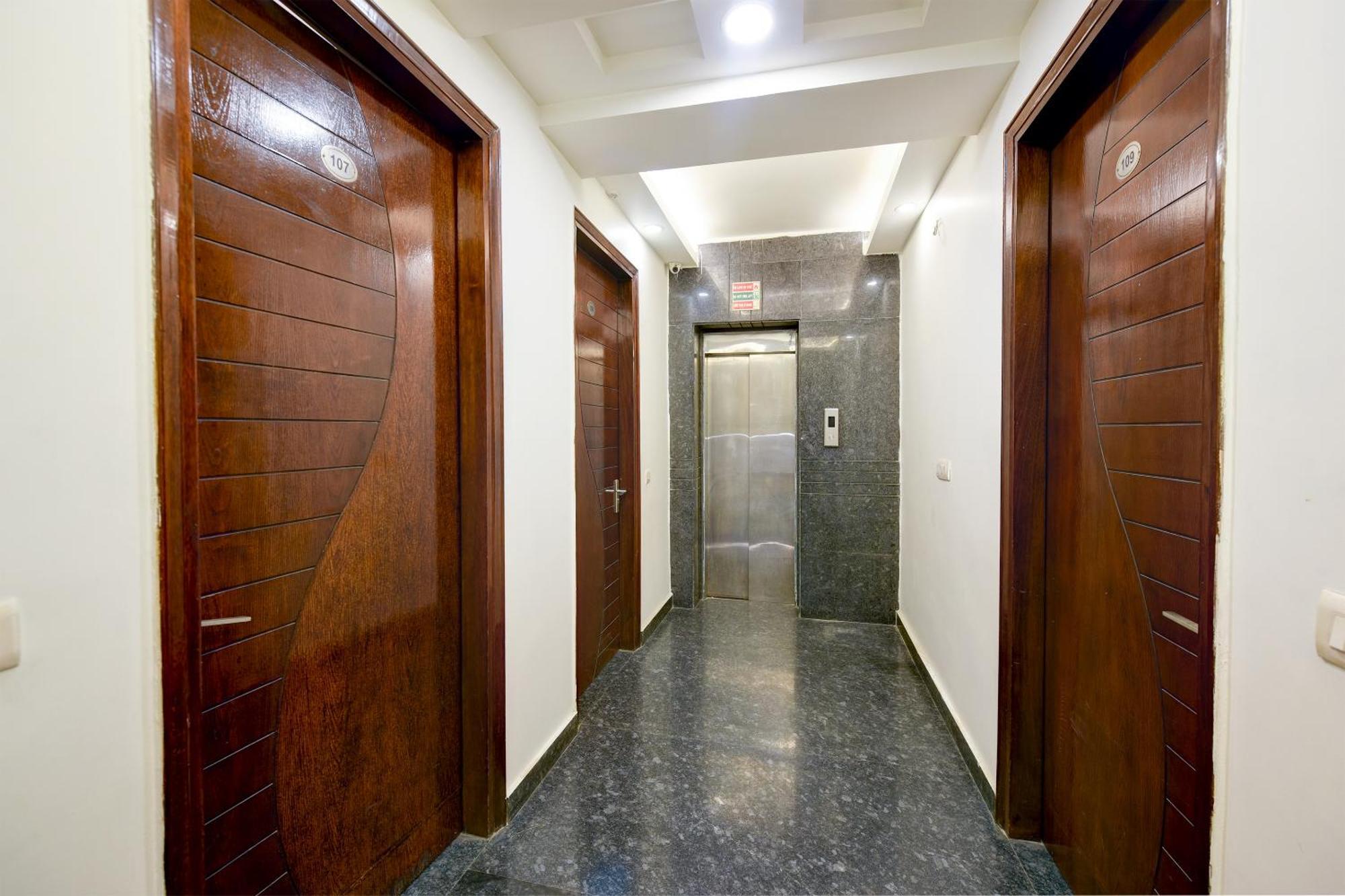 Hotel Sohana Palace Near New Delhi Railway Station And Connaught Place 外观 照片